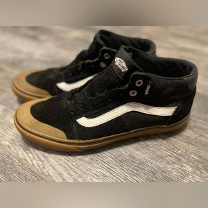 Vans Style 112 Mid Pro Black/White/Gum Men’s Size 10